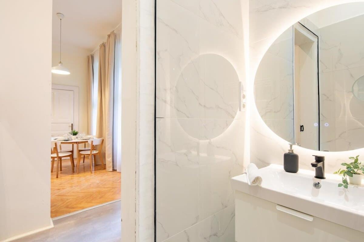 Quiet Comfort - Central Buda Budapest Eksteriør bilde